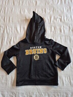 NHL boys size 3T Boston Bruins 3T hoodie, micro fleece lined EUC